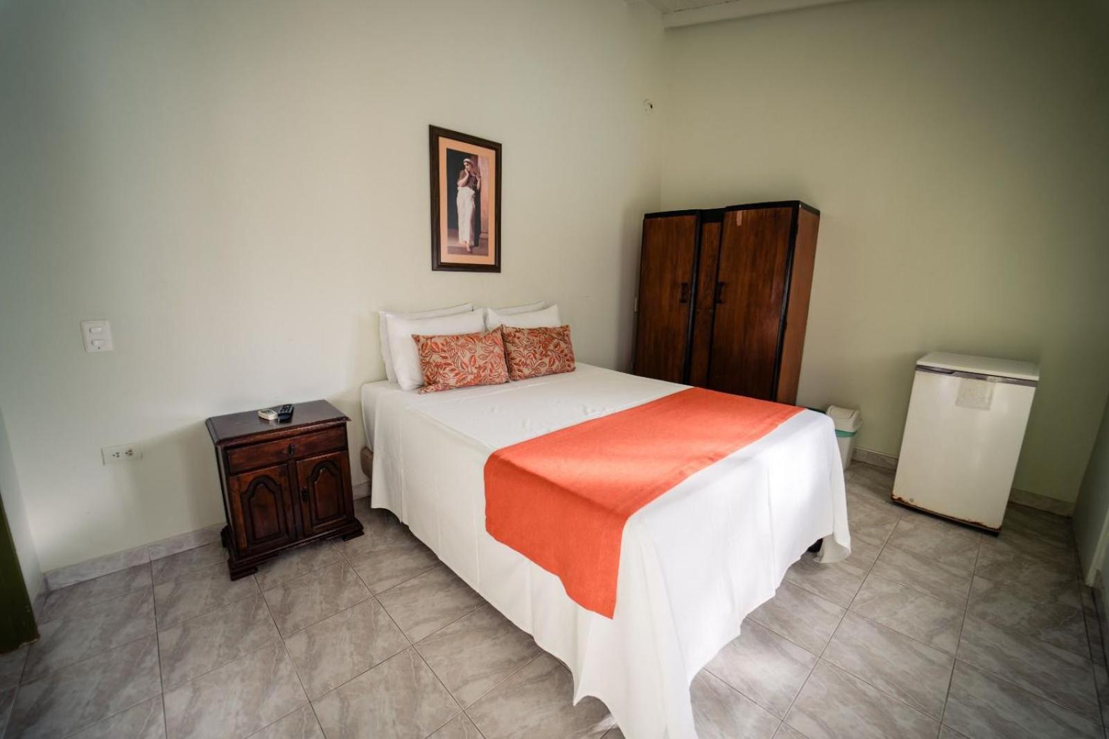 Hosteria De La Plaza Menor Santa Fe de Antioquia Exterior photo