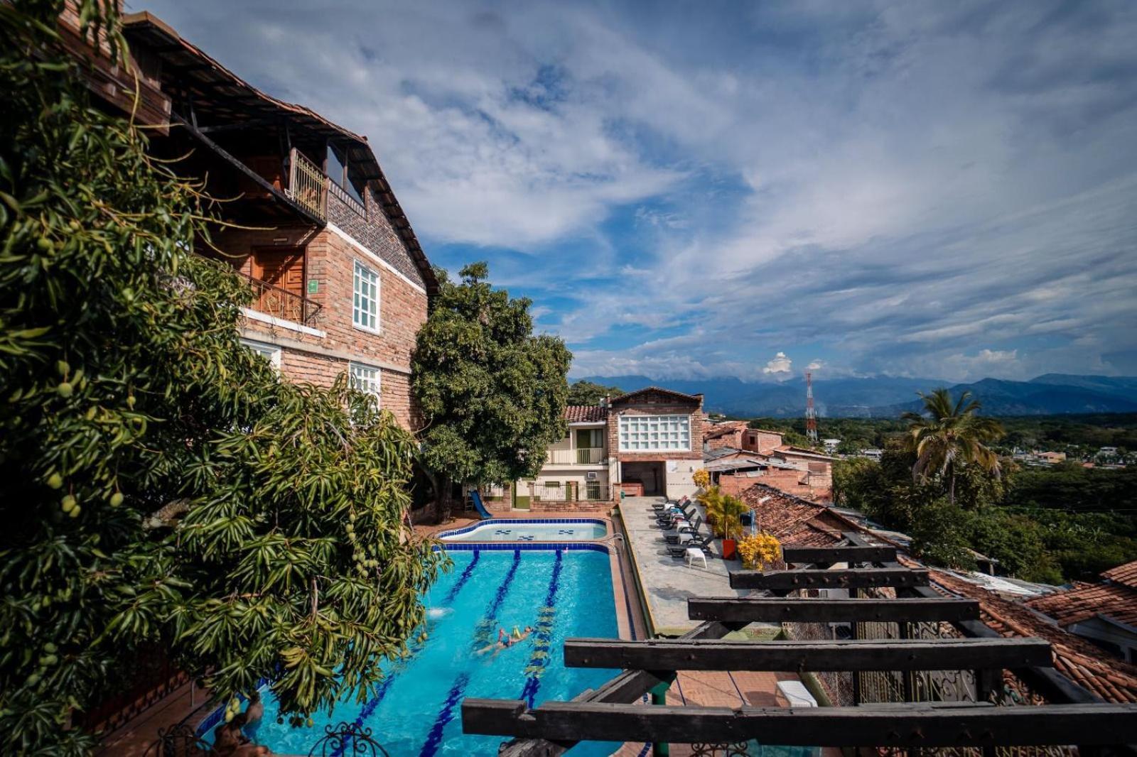 Hosteria De La Plaza Menor Santa Fe de Antioquia Exterior photo