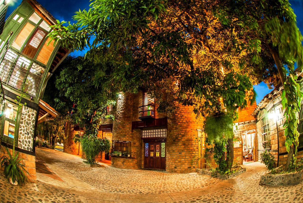 Hosteria De La Plaza Menor Santa Fe de Antioquia Exterior photo